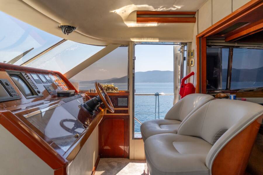 Princess 20M Mako
