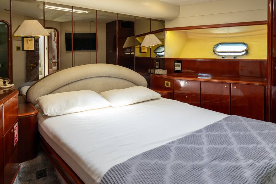 Princess 20M Mako