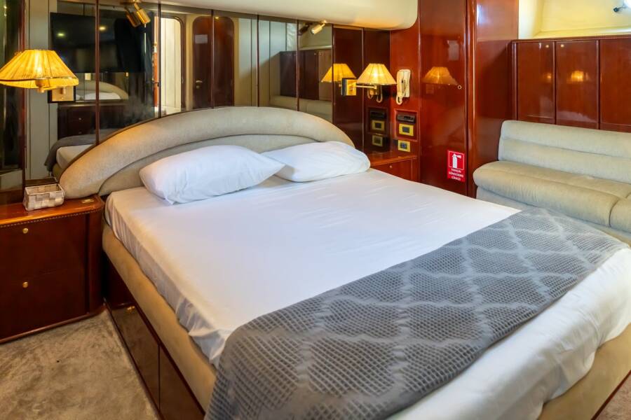 Princess 20M Mako