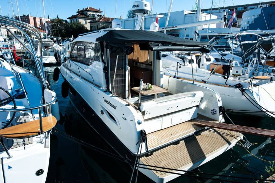 Quicksilver 855 Weekend Luka