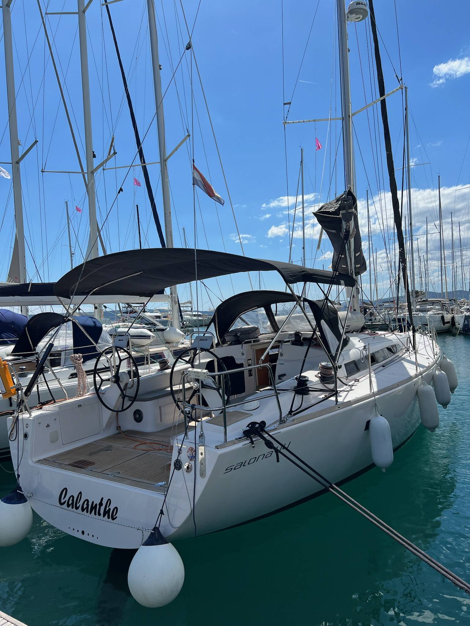 Salona 44 Calanthe