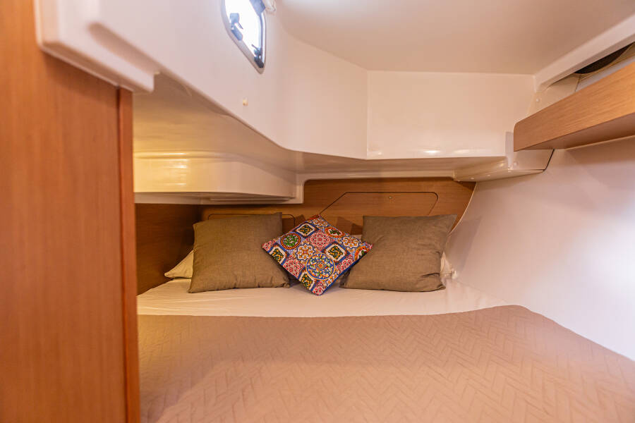 Sun Odyssey 319 Hija del Viento