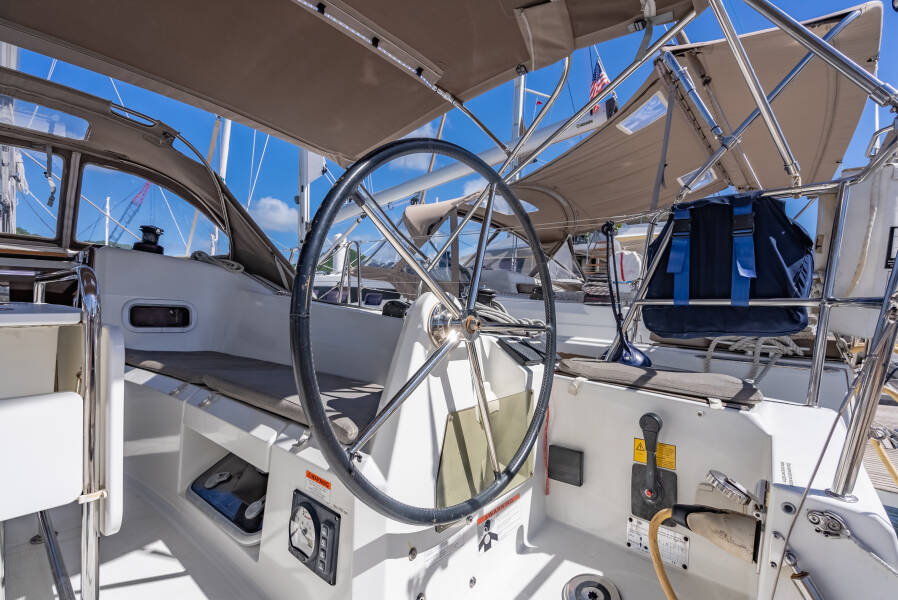 Sun Odyssey 349 Off The Clock 