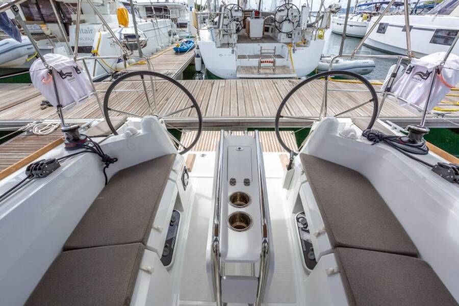 Sun Odyssey 349 Off The Clock 