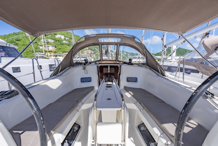 Sun Odyssey 349 Off The Clock 