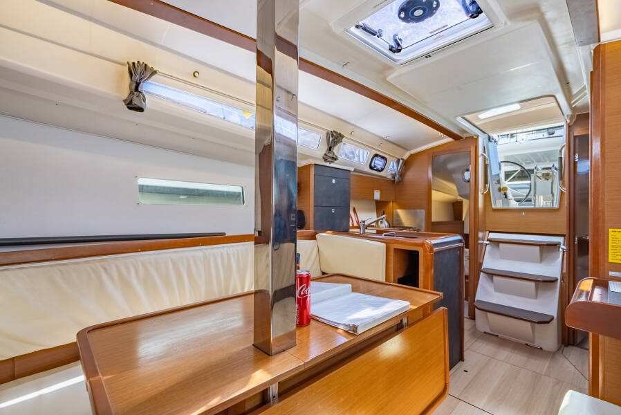 Sun Odyssey 349 Off The Clock 