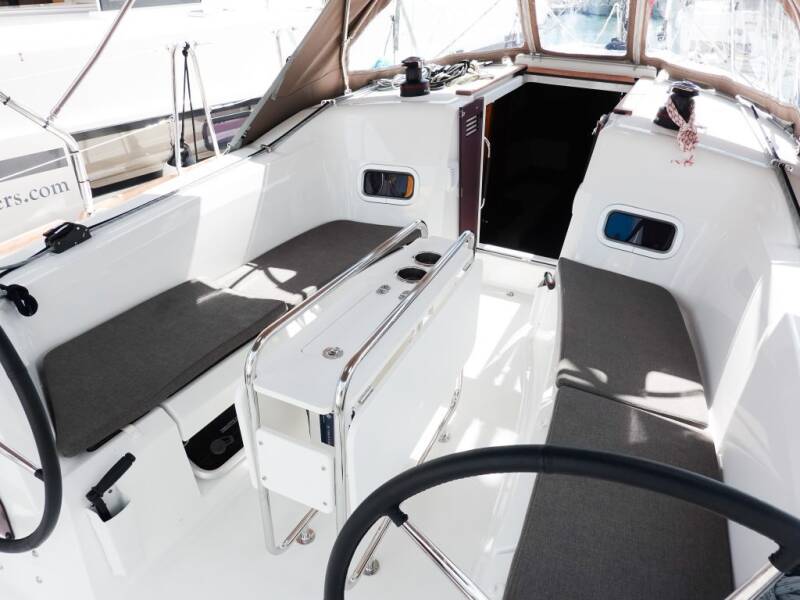 Sun Odyssey 349 Minx
