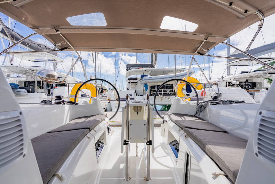 Sun Odyssey 349 Minx