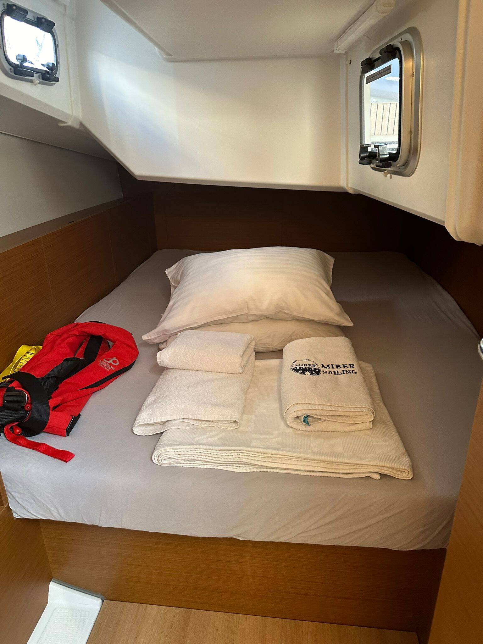 Sun Odyssey 380 Ocean Breeze