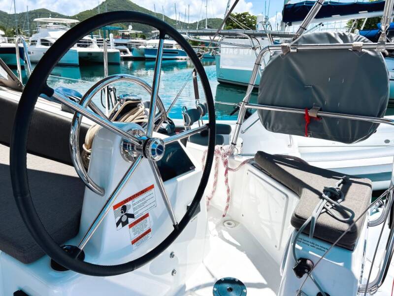 Sun Odyssey 380 Soca Sleigh