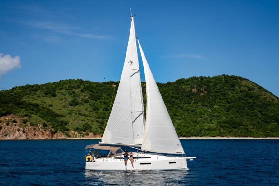 Sun Odyssey 380 Soca Sleigh