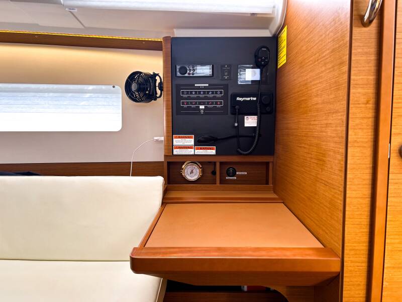 Sun Odyssey 380 Soca Sleigh