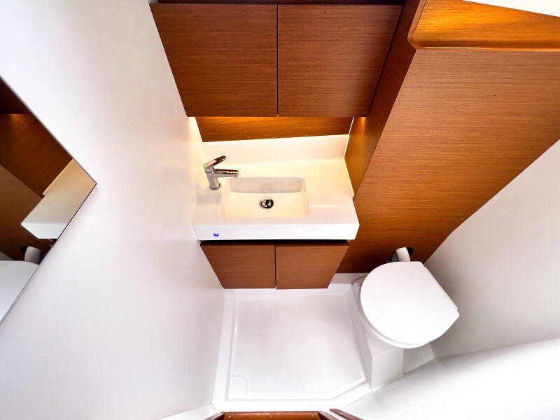 Sun Odyssey 380 Soca Sleigh