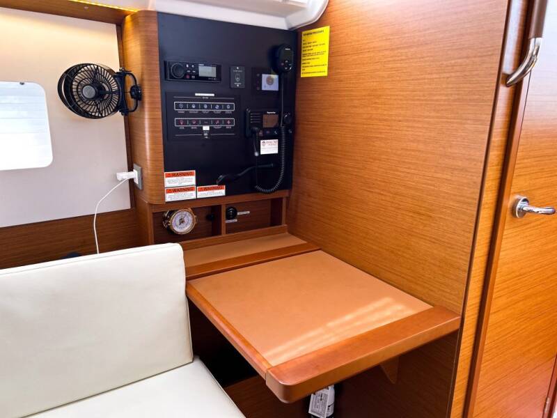 Sun Odyssey 380 Soca Sleigh