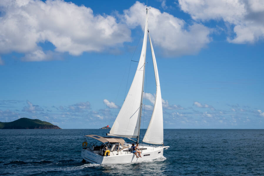 Sun Odyssey 380 Calypso Express