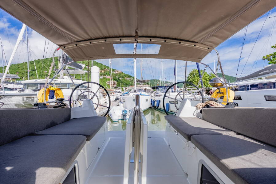 Sun Odyssey 380 Calypso Express