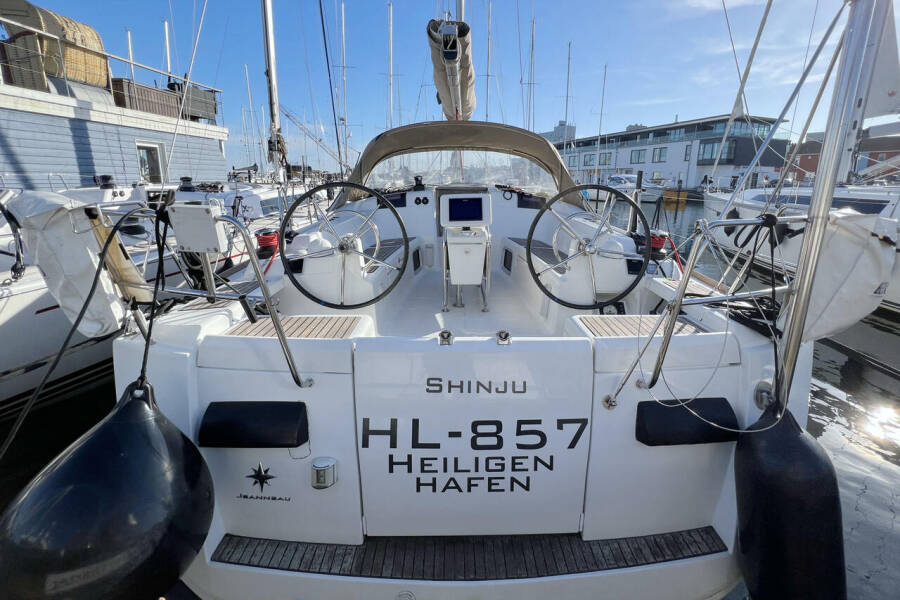 Sun Odyssey 409 Shinju