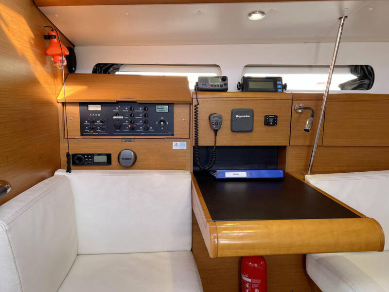 Sun Odyssey 409 Shinju