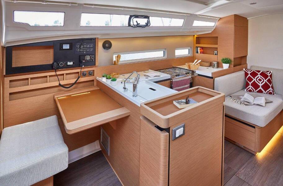 Sun Odyssey 410 Orla