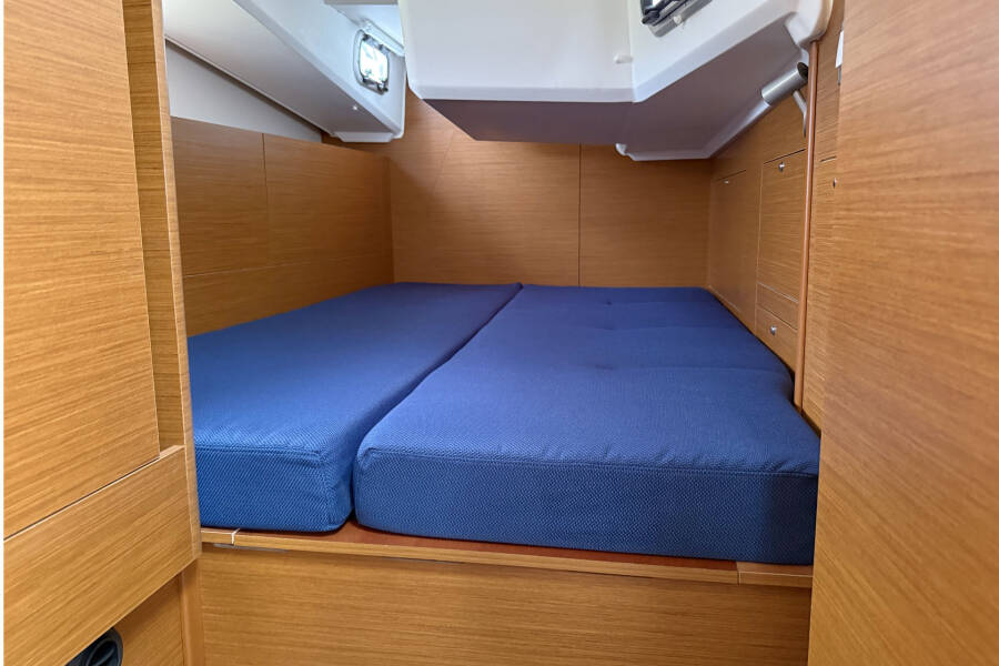 Sun Odyssey 410 Maral