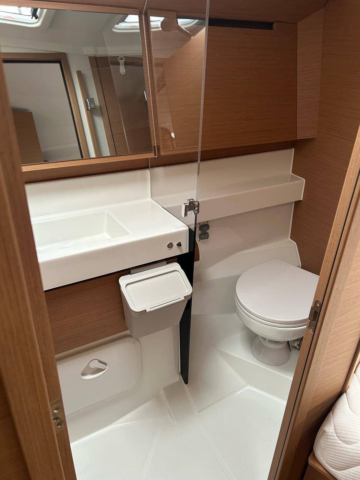Sun Odyssey 410 Titzi