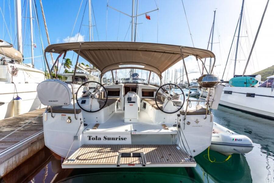 Sun Odyssey 410 Tola Sunrise