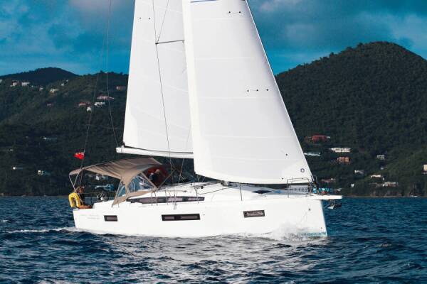 Sun Odyssey 410 Easy Skanking
