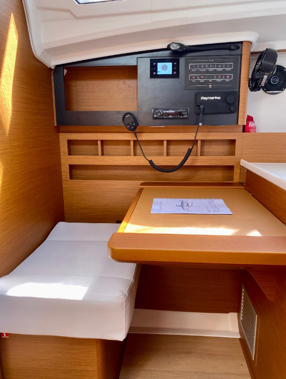 Sun Odyssey 410 Baghera