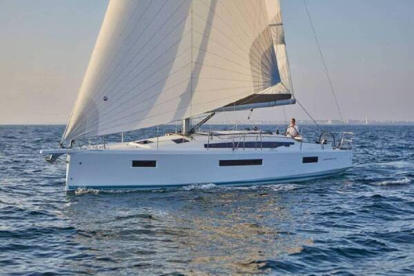 Sun Odyssey 410 Anda