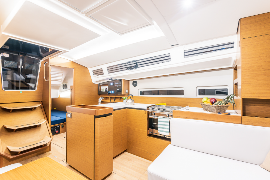 Sun Odyssey 410 Emotion