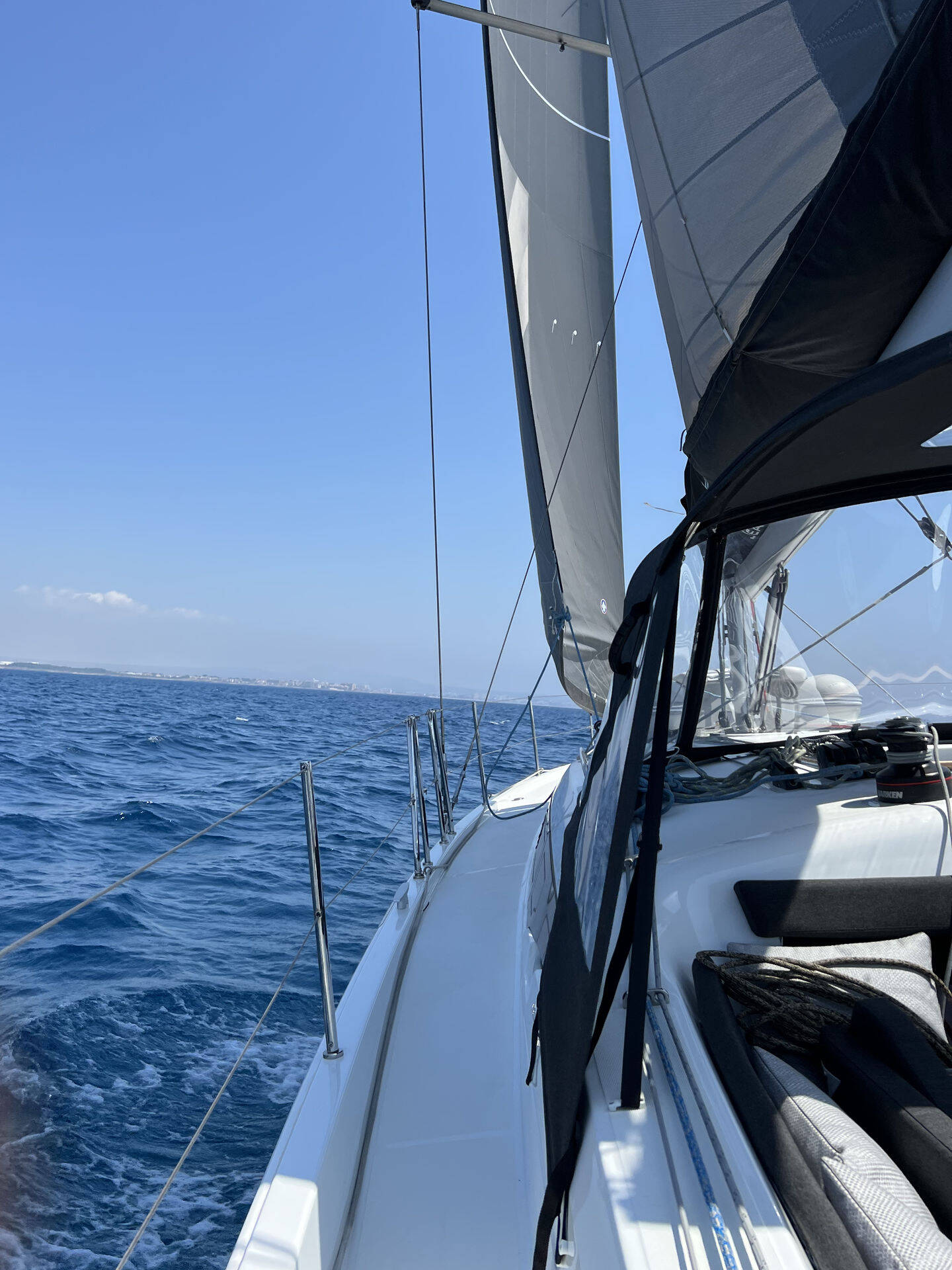 Sun Odyssey 410 Naoussa