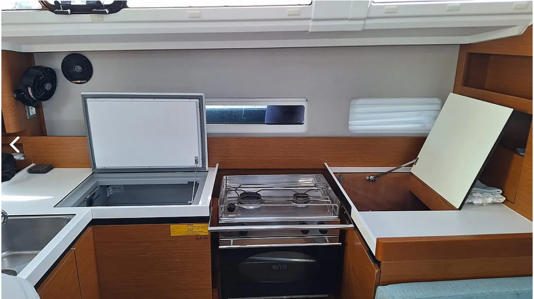 Sun Odyssey 410 Iliada
