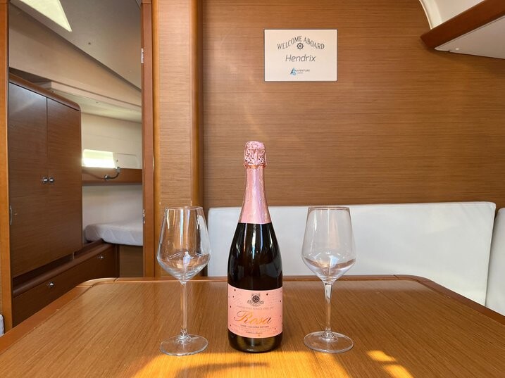 Sun Odyssey 419 Hendrix