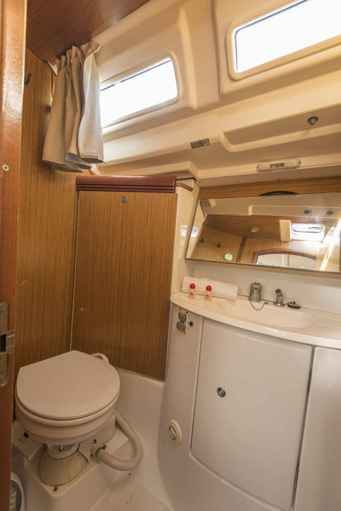 Sun Odyssey 42i Benoit