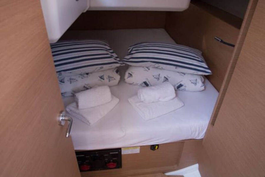 Sun Odyssey 440 La Baavca