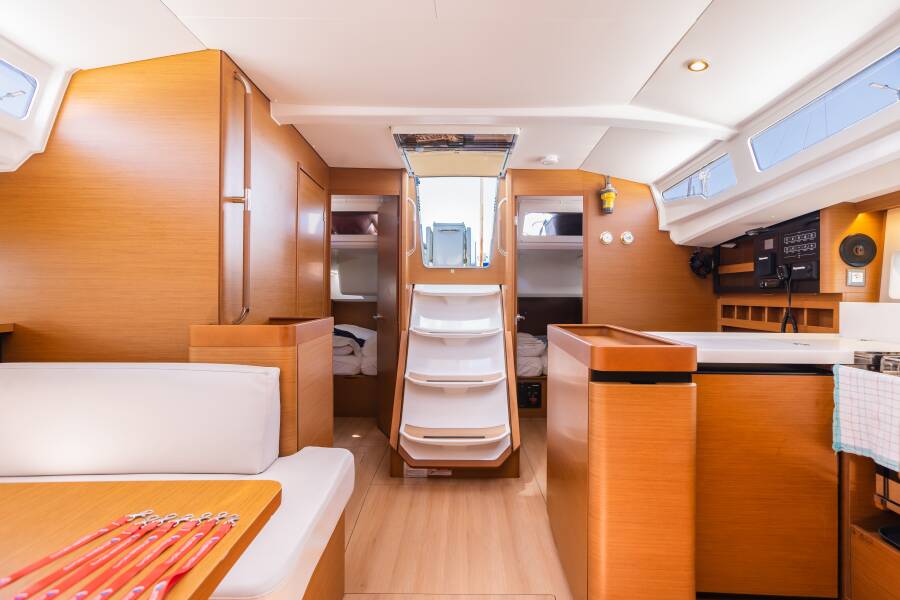 Sun Odyssey 440 Armonia