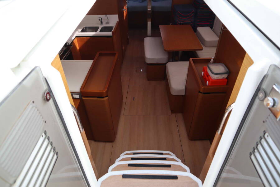 Sun Odyssey 440 ECONOMY