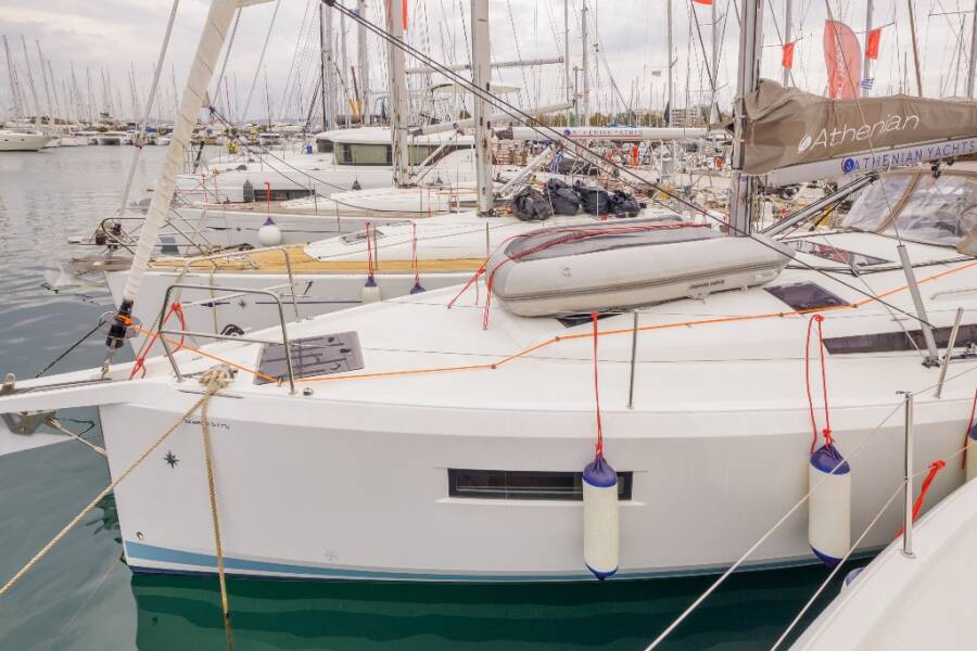Sun Odyssey 440 Thousand Sunny