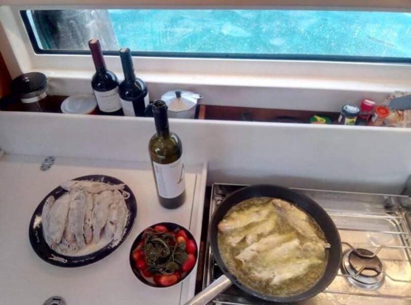 Sun Odyssey 440 Holiday Kiss