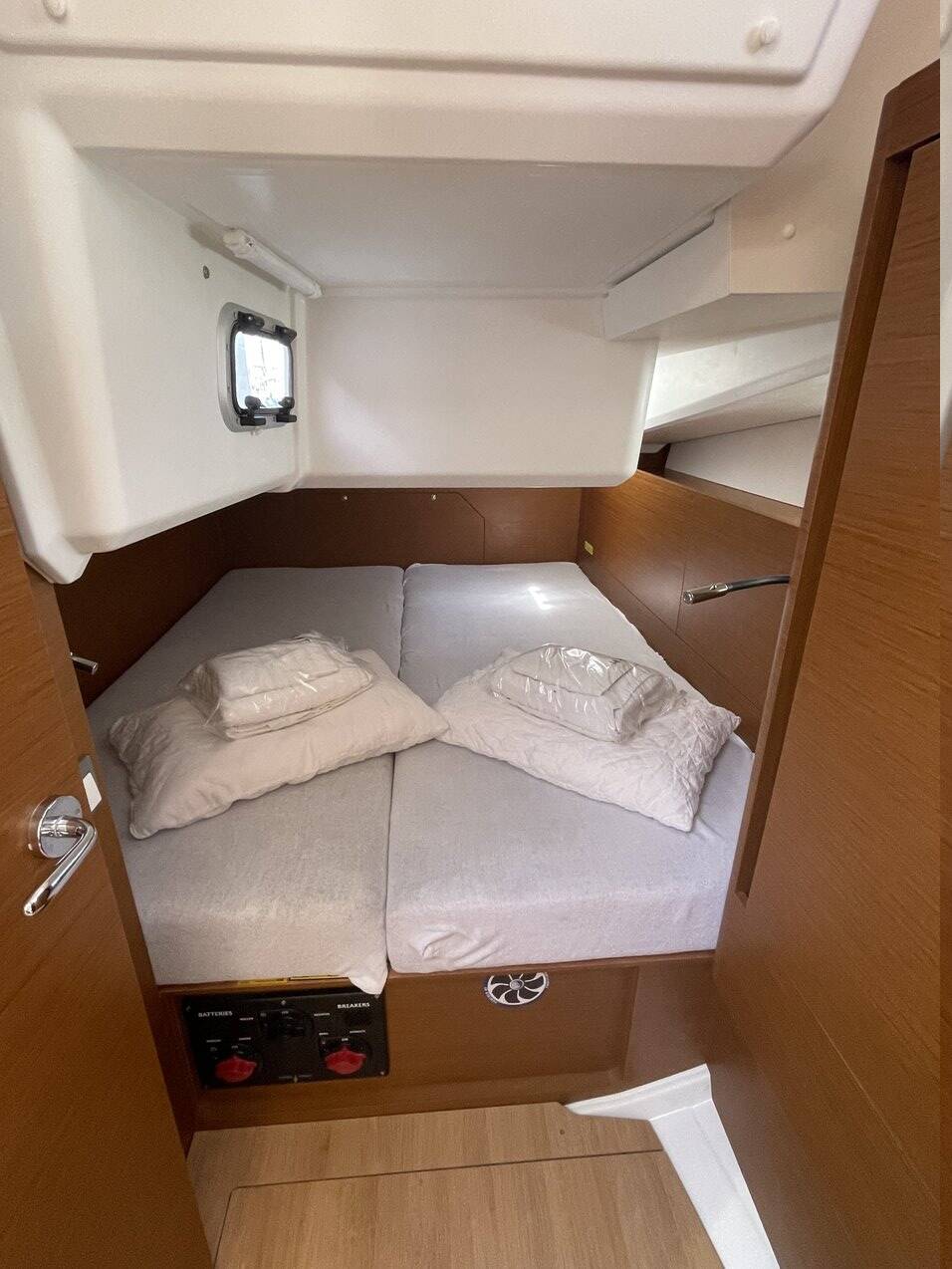 Sun Odyssey 440 Ecstasea