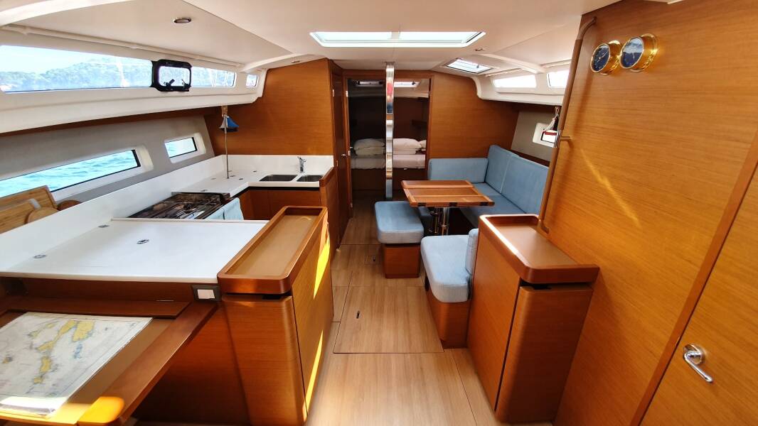 Sun Odyssey 440 Xoxo