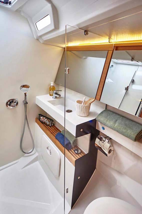 Sun Odyssey 440 Sigma Kiss