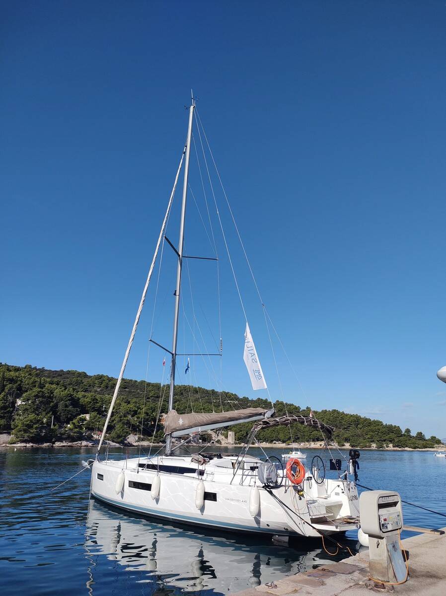 Sun Odyssey 440 Habibi