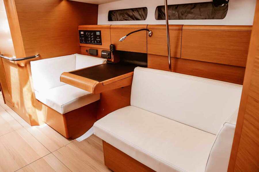 Sun Odyssey 449 ECONOMY