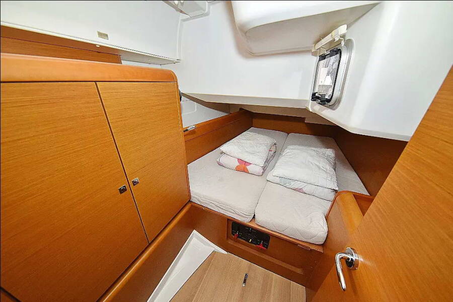 Sun Odyssey 449 Canne Bleue