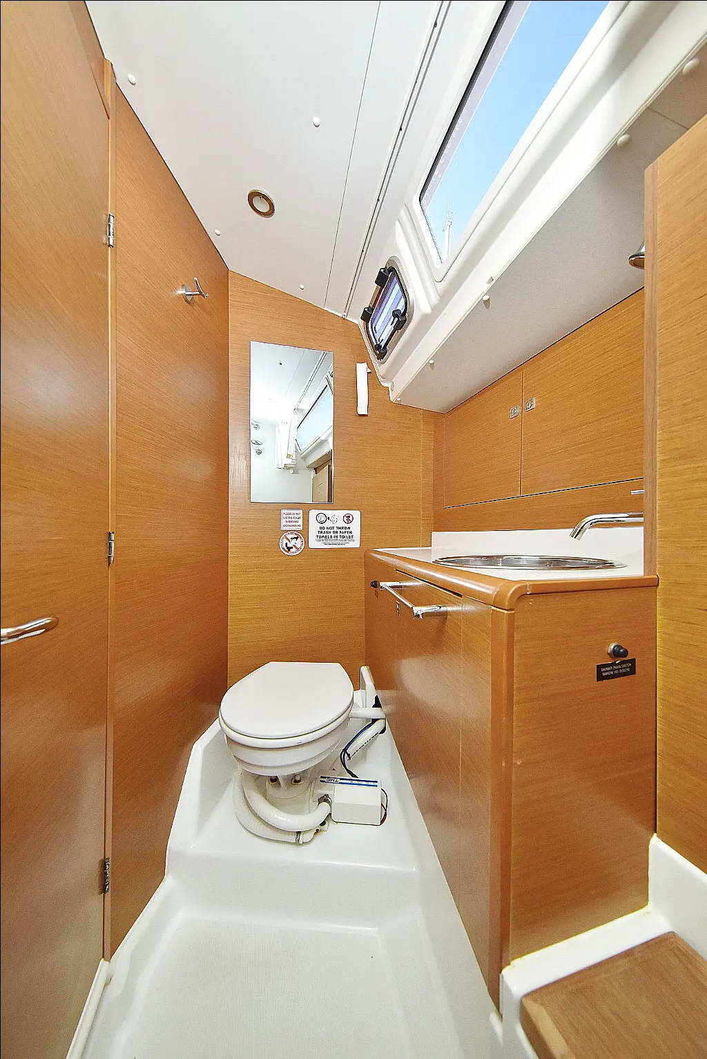 Sun Odyssey 449 Canne Bleue