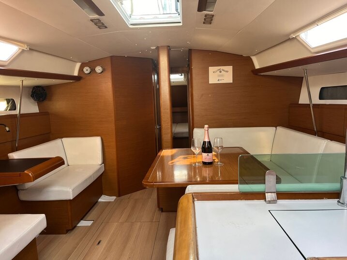 Sun Odyssey 449 Baez