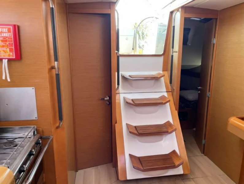Sun Odyssey 469 Electra