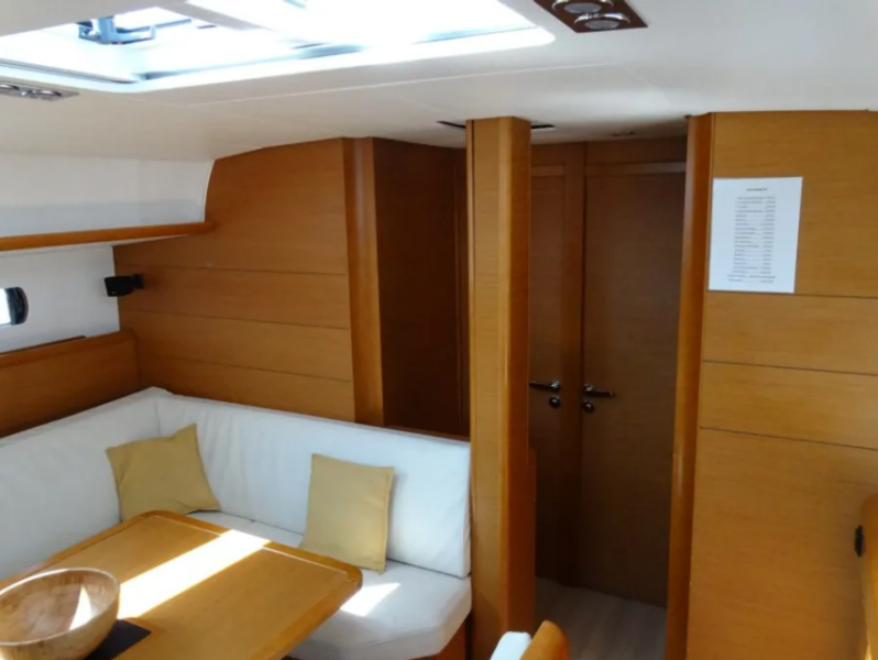 Sun Odyssey 469 Electra