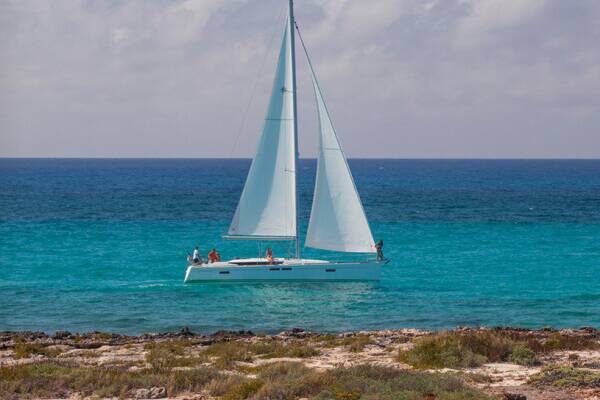 Sun Odyssey 479 Phat Dolphin